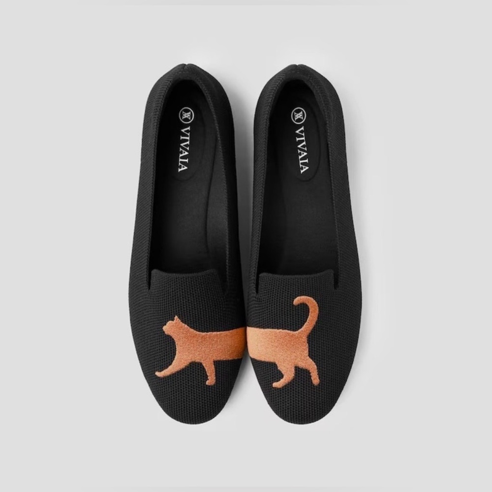 Vivaia Audrey Round-Toe Embroider Loafers Black Flats w Cat Design 41.5 (10 US) - Picture 10 of 11